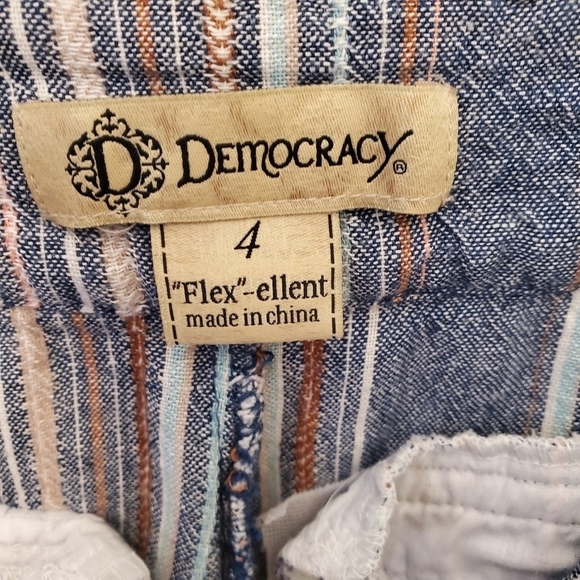 Democracy Size 4 Linen Blend Vertical Stripe Fringe Hem Capri Pants Summer - Picture 6 of 11